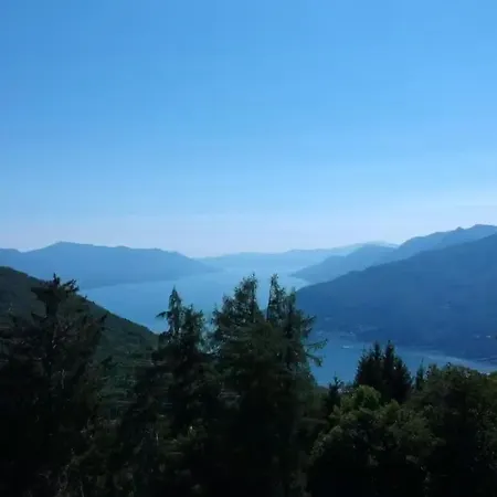Lago Delio Mountain * Musignano (Lombardy)